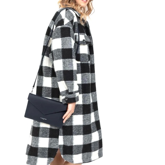 Lancaster Paris Crossbody Envelope Clutch! NWT Navy Smooth Leather handbag! - Picture 9 of 11